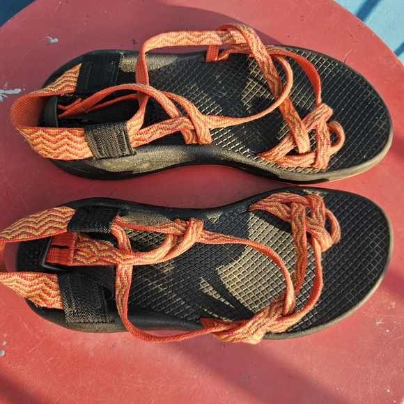 Chaco ZX/2 Classic Sport Sandals Red Orange Black Wmn 7 Outdoors Hiking - Picture 2 of 6